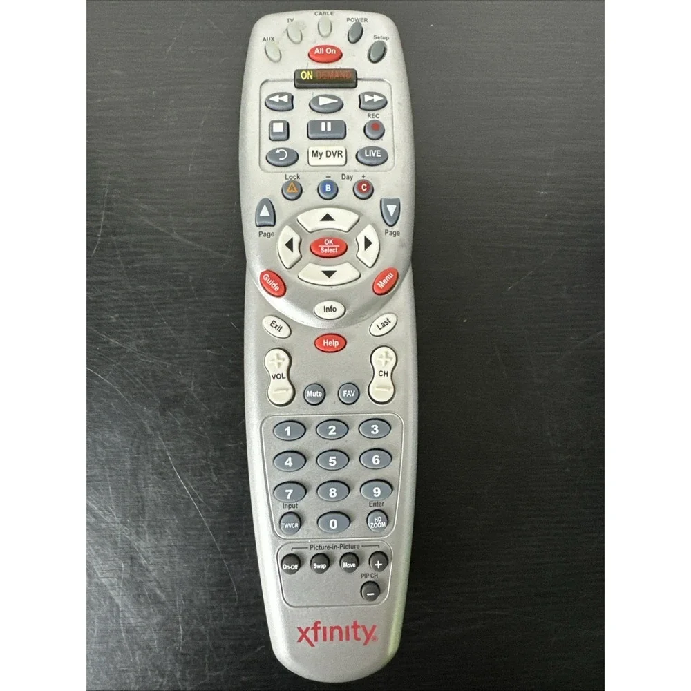 COMCAST XFINITY Motorola Custom DVR 3-Device Universal Remote‎ Control